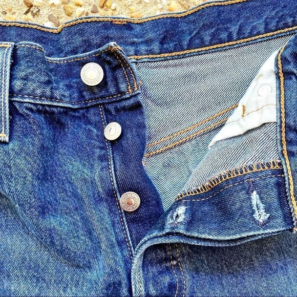 Levi's 501 Button Fly High Rise Cut Off Jean Shorts Size W 29 - Picture 3 of 9